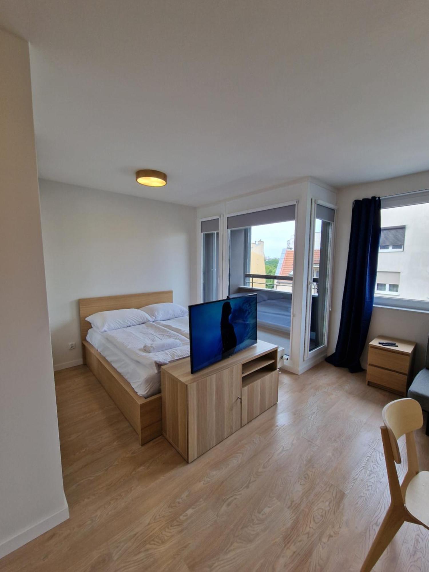 Apartamenty Velvet - Jezyce พอซนาน ภายนอก รูปภาพ